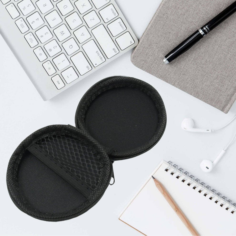 Headphone pouch 
